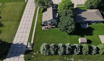 1440 Pine Tree Ct, Arlington, NE 68002