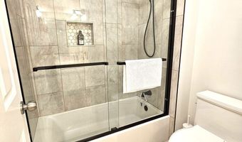 735 Westwind Ln #735, Alpharetta, GA 30005