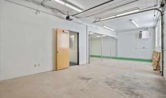 1013 E LINCOLNWAY, Cheyenne, WY 82001