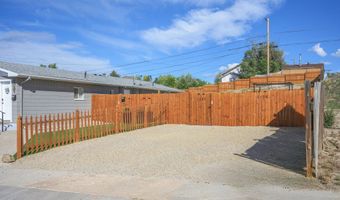 1105 1107 S Chestnut St, Casper, WY 82601