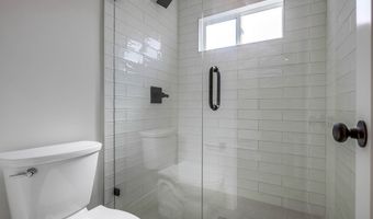 622 W Julianna B, Anaheim, CA 92801