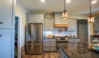 315 CROSBY CHAPEL CH, Baxley, GA 31513