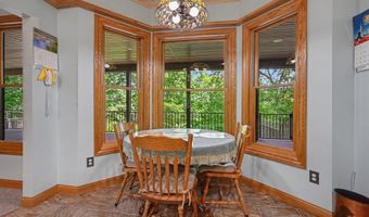 1653 Fairview Dr, Allegan, MI 49010