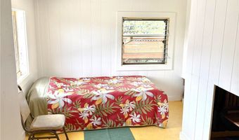 82 Hoku St D, Hilo, HI 96720