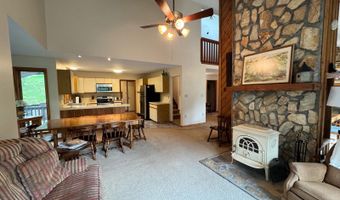 625 Old Turnpike Rd E, Banner Elk, NC 28604