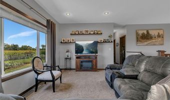 932 Waters Edge Cir, Avon, MN 56310