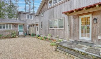15 PINEWATER Dr, Harbeson, DE 19951