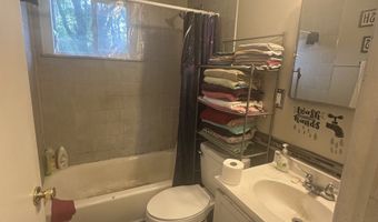 7840 Roseway Ct, Indianapolis, IN 46226