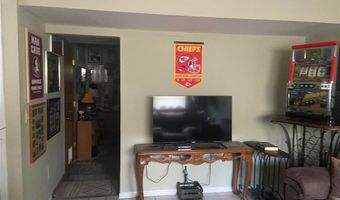 1322 Rockwood Forest Dr, Arnold, MO 63010