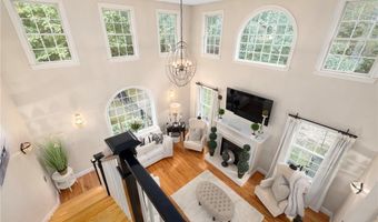 470 Sylvan Ct, North Kingstown, RI 02874
