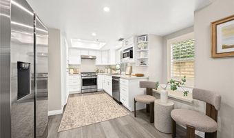 407 E Duarte Rd D, Arcadia, CA 91006