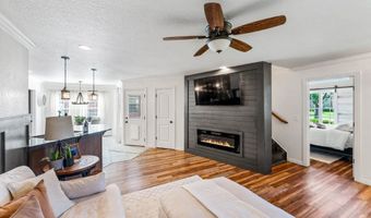 3206 SW Warberry Ave, Bentonville, AR 72713