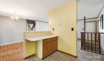 30 Brentwood Dr, Asheville, NC 28806