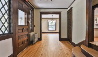 108 Ponemah Rd, Amherst, NH 03031