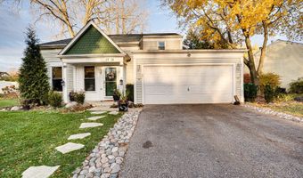 1715 Riverwood Dr, Algonquin, IL 60102