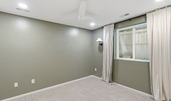 1717 Court St, Adel, IA 50003