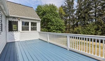 6 Country Ridge Rd, Danbury, CT 06811