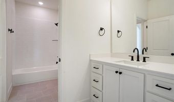 617 Hummingbird Dr, Aledo, TX 76008
