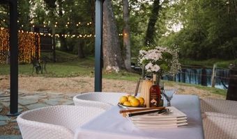 21405 Parks Mill Rd, Abingdon, VA 24211