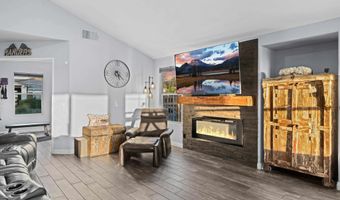 1945 Boulders Ln, Alpine, CA 91901