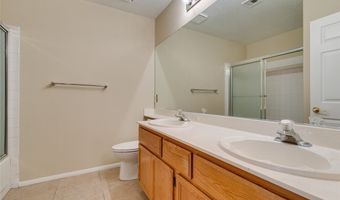 902 Squaw Peak Dr, Henderson, NV 89014