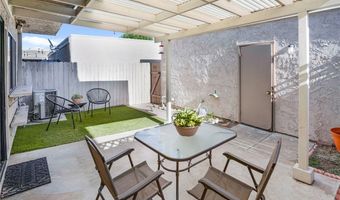 2155 W Banbury Cir, Anaheim, CA 92804