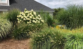611 Wolcott Ave, Middletown, RI 02842