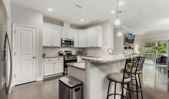 105 Willow View Ln, Apex, NC 27539