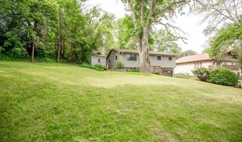 615 W State St, Algona, IA 50511