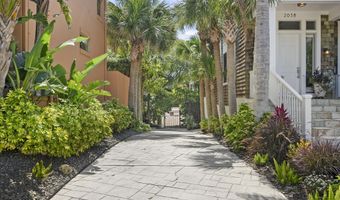 50 BEACH COTTAGE Ln, Atlantic Beach, FL 32233