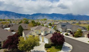 1516 Lasso Ln, Gardnerville, NV 89410