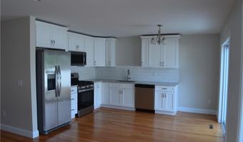 68 Greene St 5, Warwick, RI 02886