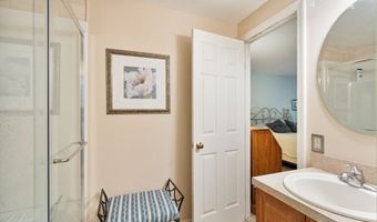 3 Chandler Dr 3, Atkinson, NH 03811
