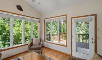 12755 Falcon Ct, Apple Valley, MN 55124
