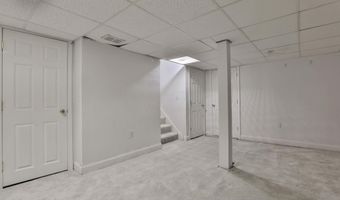 24 Suffolk Ct, Bedford, NH 03110