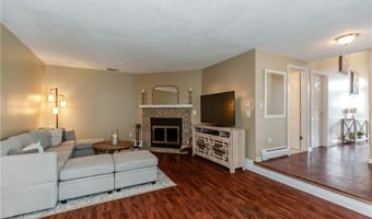 25 Venturi Grn A, North Providence, RI 02904