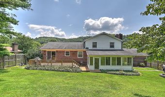 118 Bogey Dr, Abingdon, VA 24211