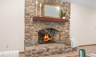 1 Old Milford Rd, Amherst, NH 03031