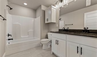 2903 SW Hampshire Ave, Bentonville, AR 72713