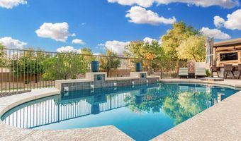 4390 S WHITE Dr, Chandler, AZ 85249