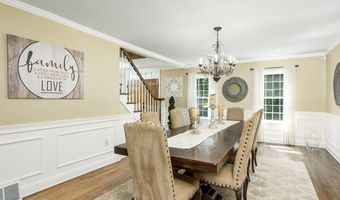 78 Deer Run Dr, Colchester, CT 06415