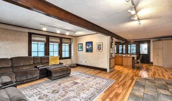 107 Fresh Pond Ln, Brookline, NH 03033