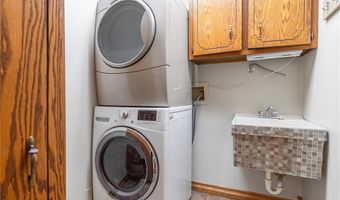 4366 Bedman Dr NW, Alexandria, MN 56308