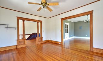 1 Arnold Ave, Newport, RI 02840