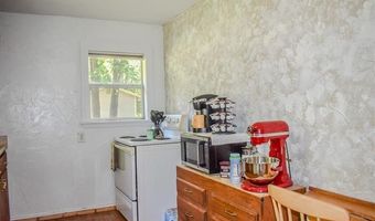 205 SE 2nd St, Antlers, OK 74523