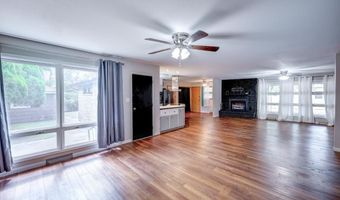 424 W Birch Ave, Arkansas City, KS 67005