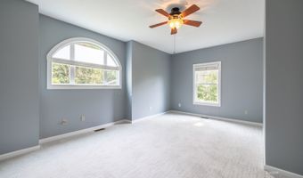 1 Pinewood Way, Athens, OH 45701