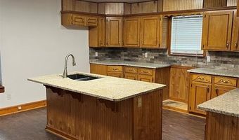 1401 Linton Rd, Benton, LA 71006