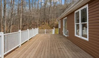 584 S POES Rd, Amissville, VA 20106
