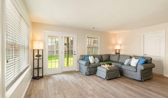 20911 HOUSEMAN Ter, Ashburn, VA 20148